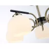 Стеклянная потолочная люстра TRADITIONAL TR303312 белая Ambrella