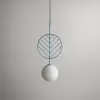 Стеклянный подвесной светильник  LEAF01 белый форма шар ImperiumLoft