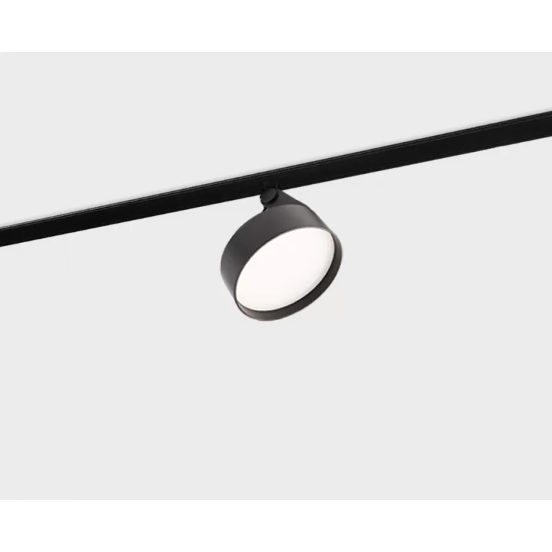 Трековый светильник  IT012-5028 black 3000K черный цилиндр Italline Трековый светильник  IT012-5028 black 3000K черный цилиндр Italline